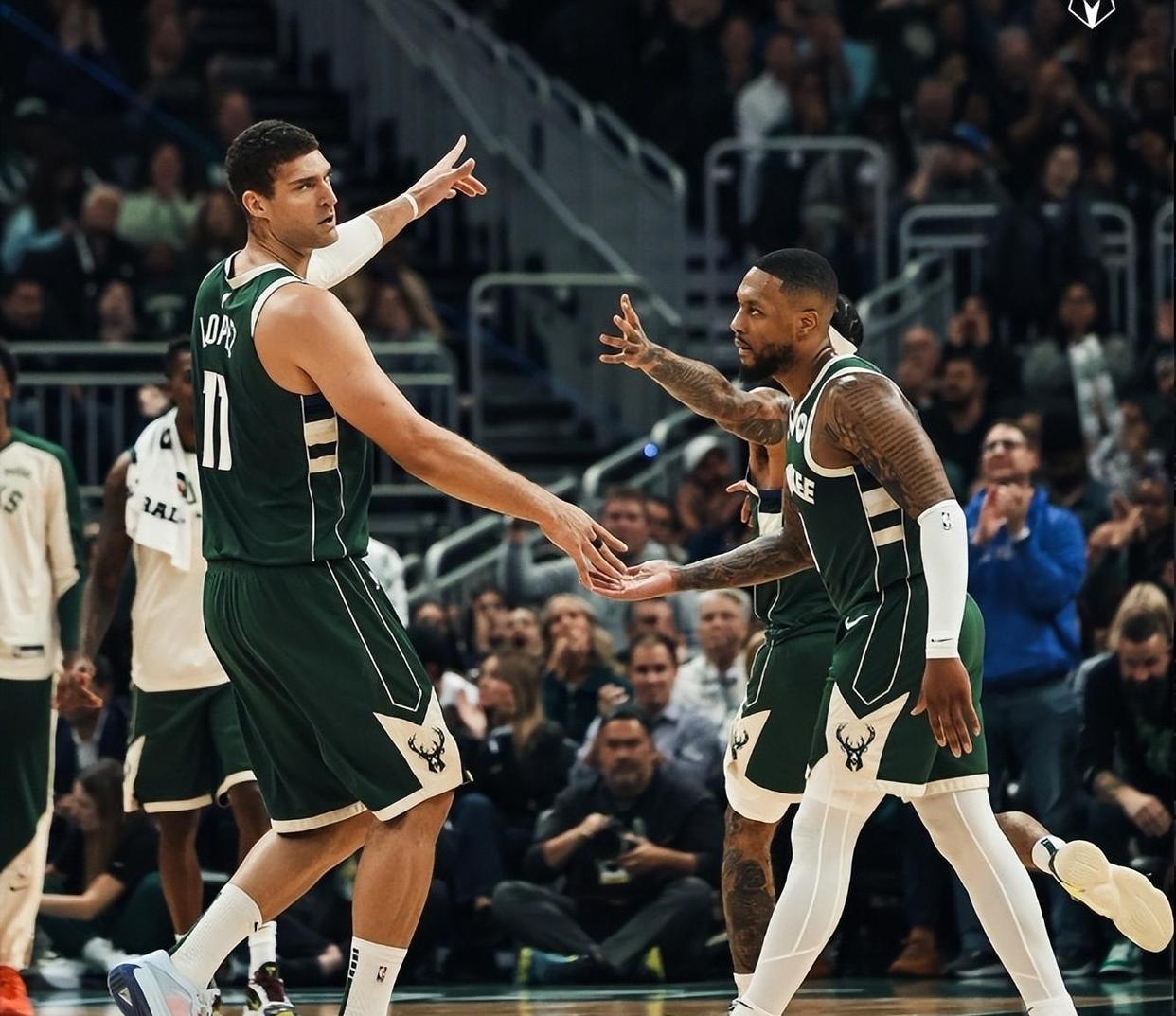 开云中国-字母哥重返赛场，夺冠首场状态出色，热火观众沸腾！上演精彩一战-开云中国