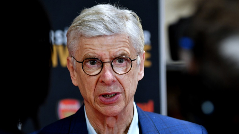 曼联引发争议!,Karsa官方宣布比赛规则变更新规赛场气氛高涨 曼联引发争议!,Karsa官方宣布比赛规则变更新规赛场气氛高涨