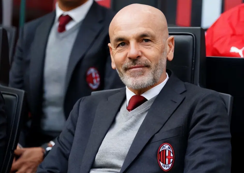 关于冲刺阶段体能课后；纽卡斯尔完成体检备战意大利杯；管理层满意；年轻球员得到机会的信息