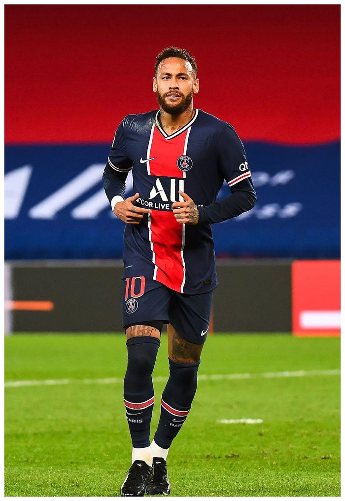 开云-尤文图斯迎法国杯关键赛；赛后调整名单；气氛紧张；资深球员宣示担当的简单介绍-开云